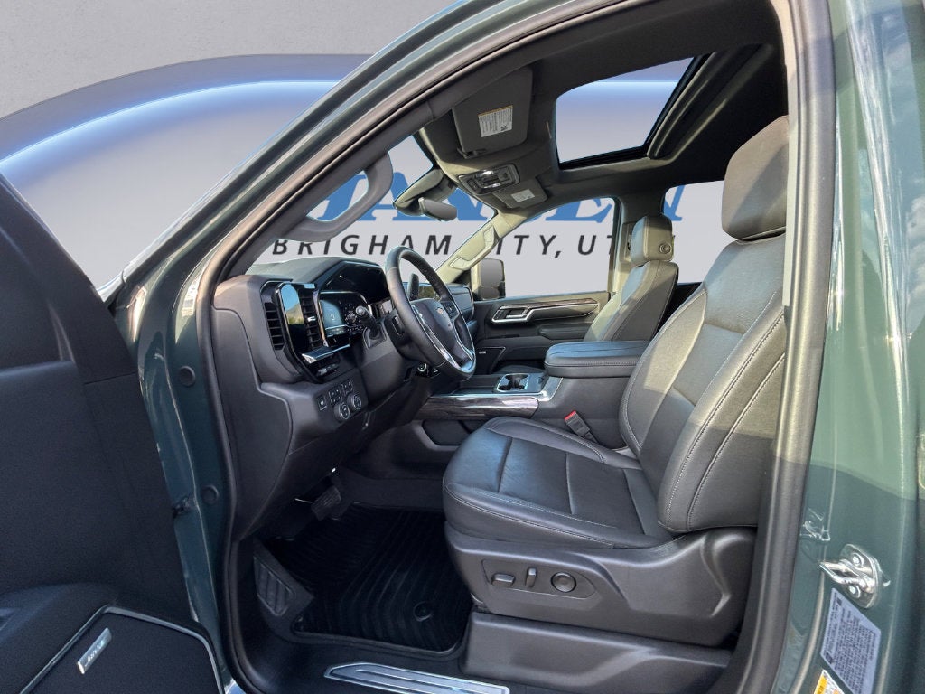 2025 Chevrolet Silverado 3500 HD LTZ