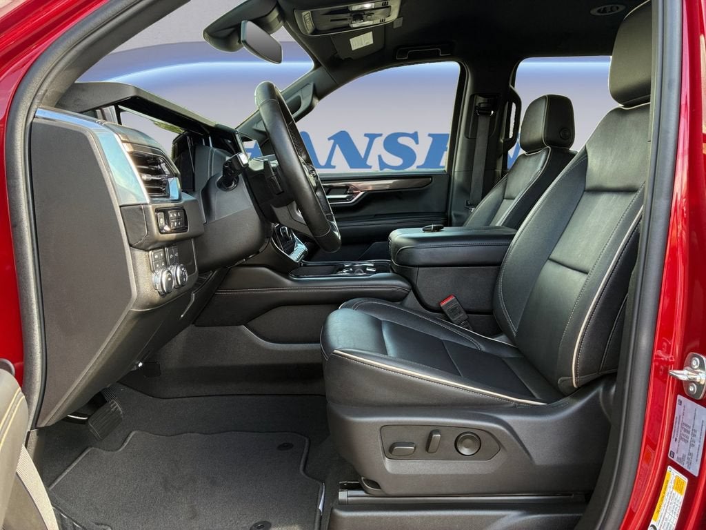 2025 GMC Yukon XL Elevation