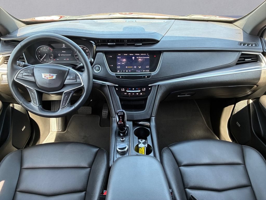 2026 Cadillac XT5 Luxury