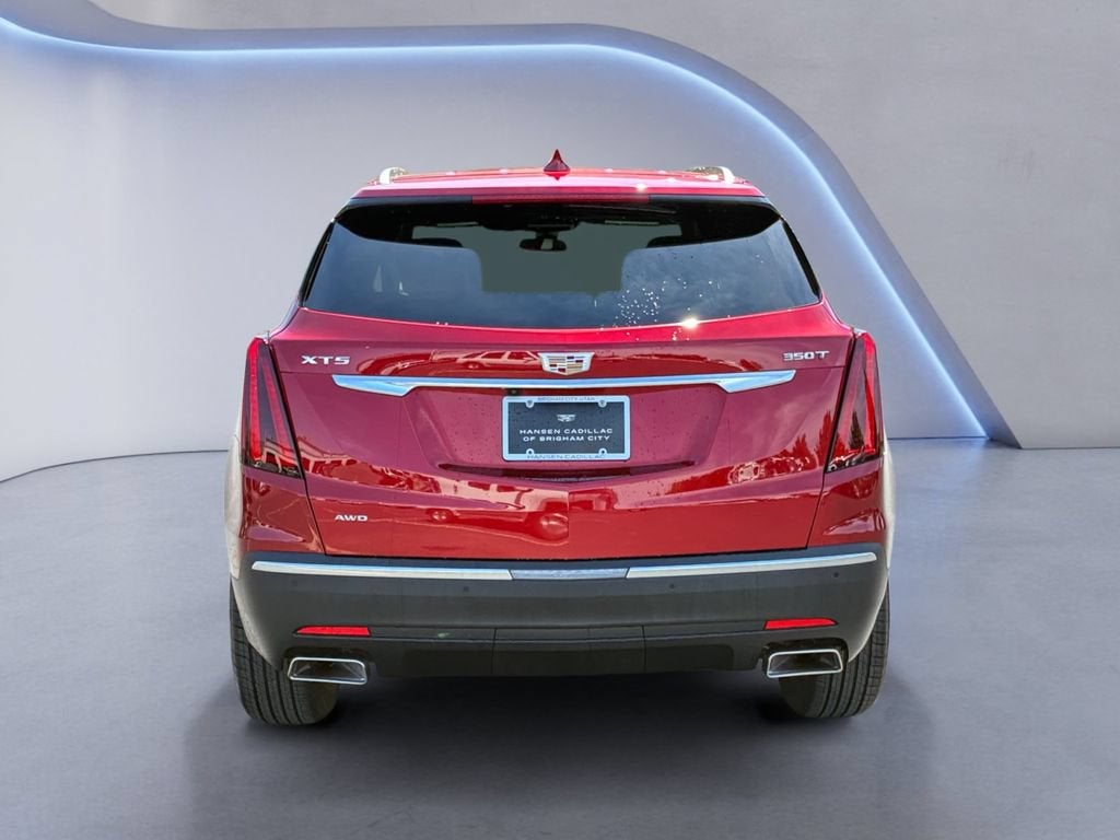 2026 Cadillac XT5 Luxury
