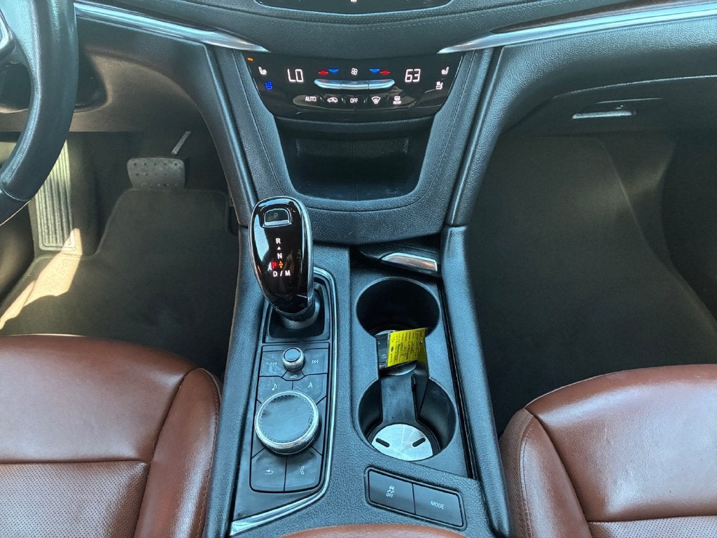 2021 Cadillac XT5 AWD Premium Luxury