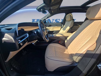 2024 Cadillac LYRIQ Sport 3