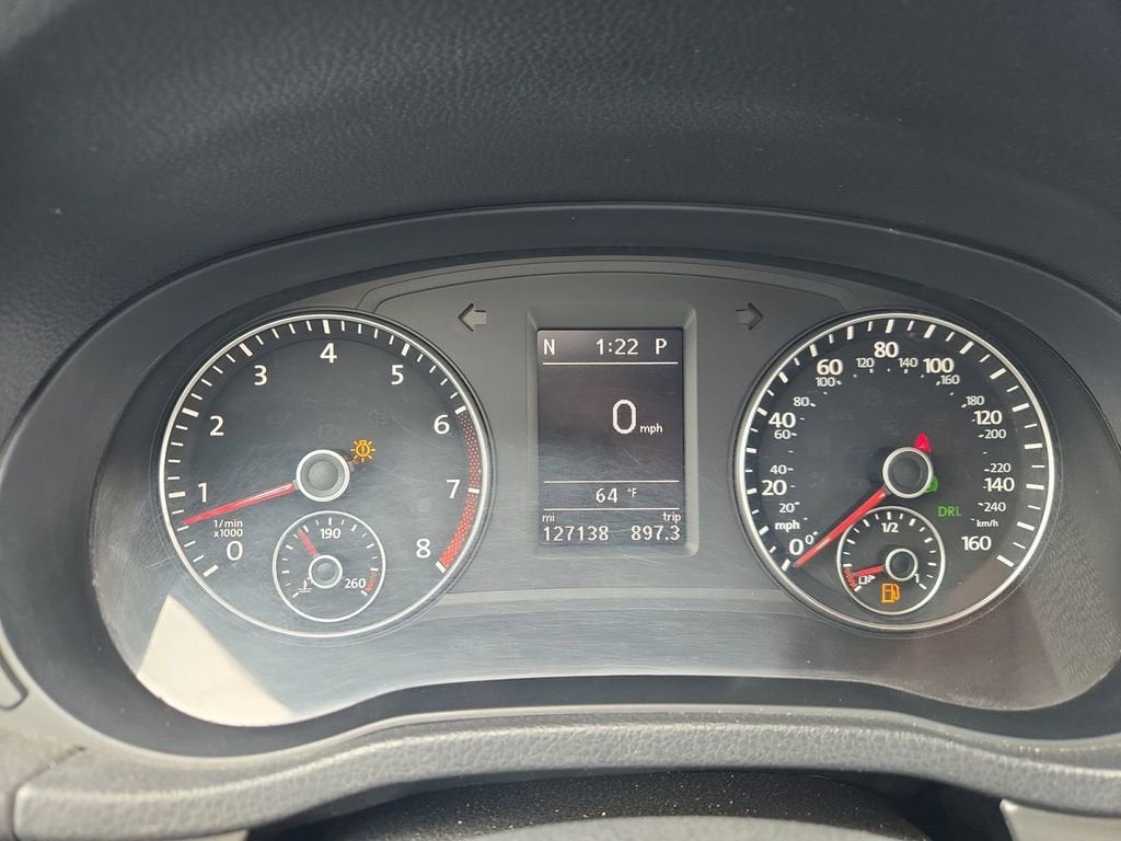 2014 Volkswagen Passat SE