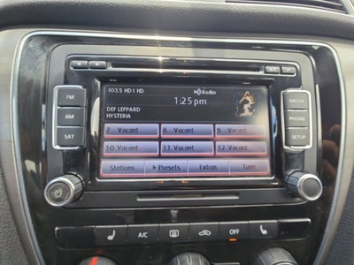 2014 Volkswagen Passat SE