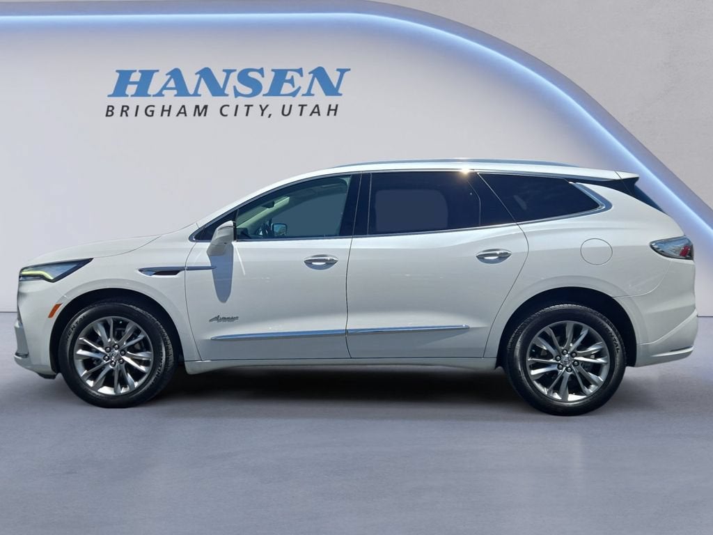 2023 Buick Enclave Avenir