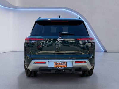 2024 Nissan Pathfinder Platinum