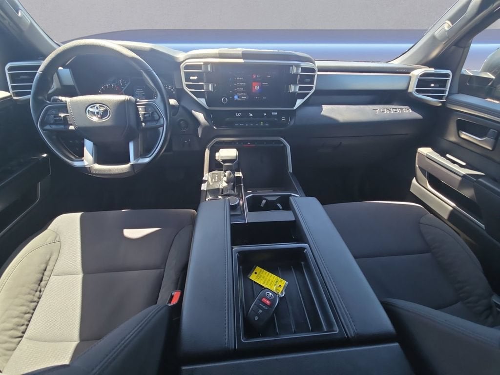 2025 Toyota Tundra 4WD SR5