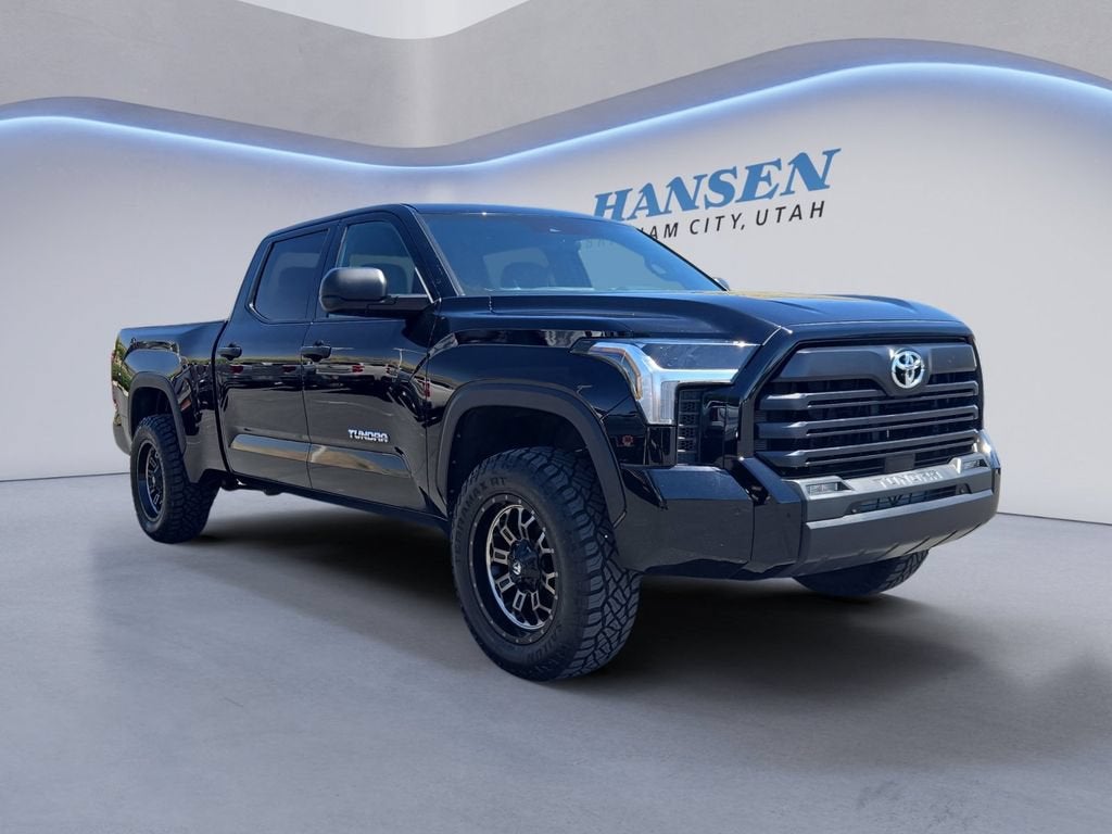 2025 Toyota Tundra 4WD SR5